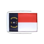 Caroline du Nord (North Carolina) - Drapeau avec cordelettes 20 x 30 cm