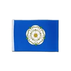 Yorkshire Satin Flagge 15 x 22 cm