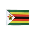 Drapeau en satin Zimbabwe 15 x 22 cm