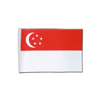 Singapur Flagge - 15 x 22 cm Satin