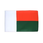 Petit drapeau Madagascar 30 x 45 cm