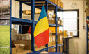Roumanie - Grand drapeau de table 30 x 45 cm, bois