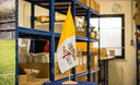 Vatican - Grand drapeau de table 30 x 45 cm, bois