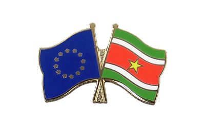 UE + Suriname - Pin's drapeaux croisés