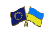 UE + Ukraine Pin's drapeaux croisés