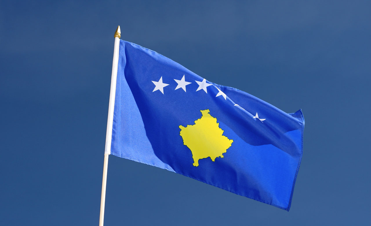Kosovo Flagge - Kosovarische Fahne kaufen - FlaggenPlatz ...