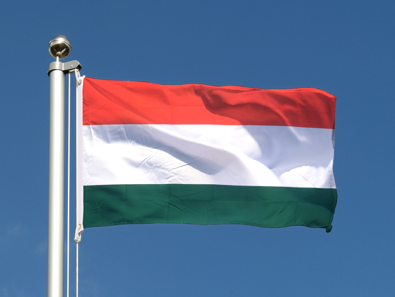 Ungarn Flagge - Ungarische Fahne kaufen - FlaggenPlatz.ch Shop