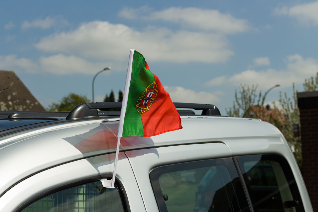 Autofahne Autoflagge Portugal 30x45 cm 