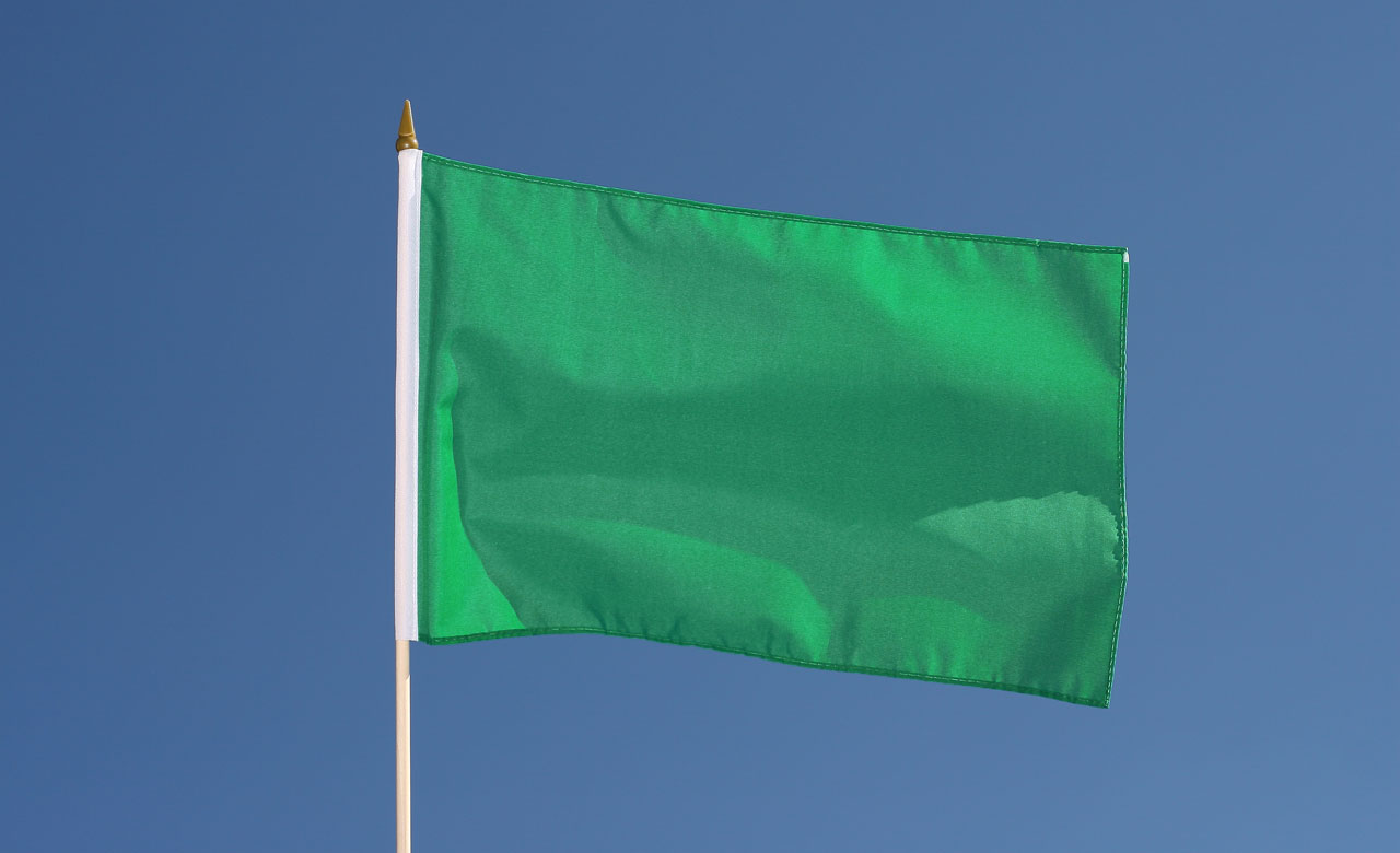 Зеленый флаг в россии. Зеленое Знамя. Зеленый флажок. Зеленый флаг. Зеленый флаг страны.