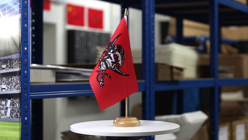 Pirat Rotes Tuch - Holz Tischflagge 15 x 22 cm