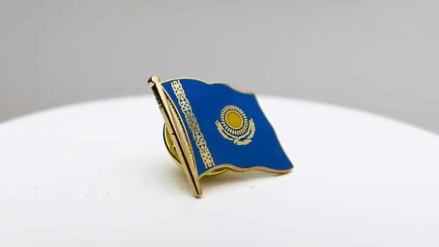 Kasachstan - Flaggen Pin 2 x 2 cm
