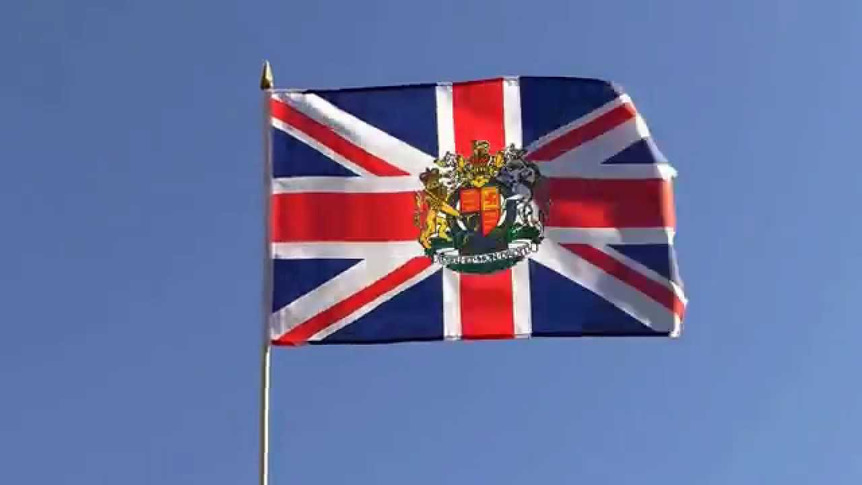 Großbritannien mit Wappen - Stockflagge 30 x 45 cm