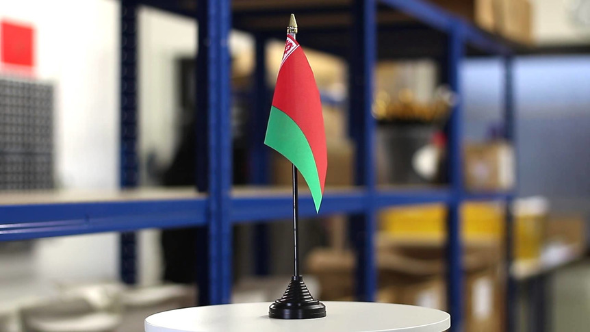 Biélorussie - Mini drapeau de table 10 x 15 cm