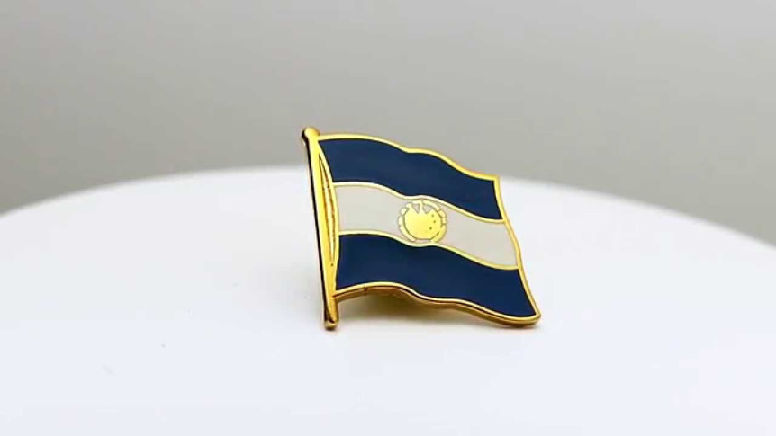 El Salvador - Flaggen Pin 2 x 2 cm