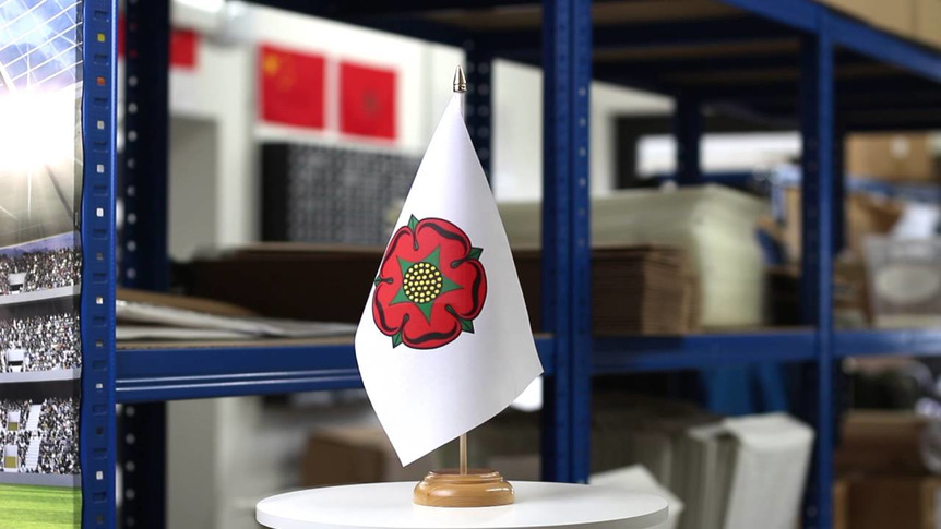 Lancashire red rose - Table Flag 6x9", wooden