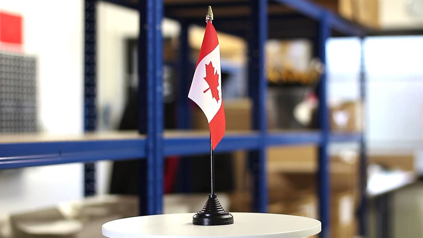Canada - Mini drapeau de table 10 x 15 cm