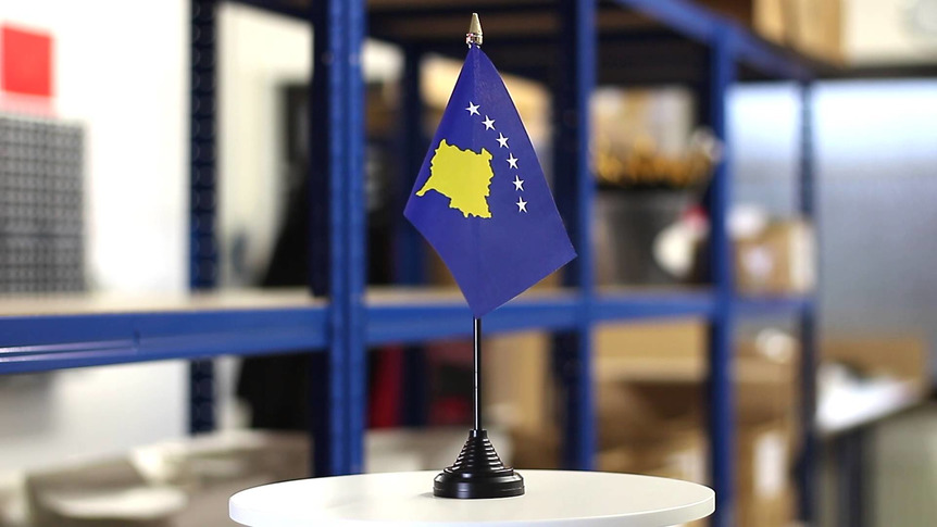 Kosovo - Mini drapeau de table 10 x 15 cm