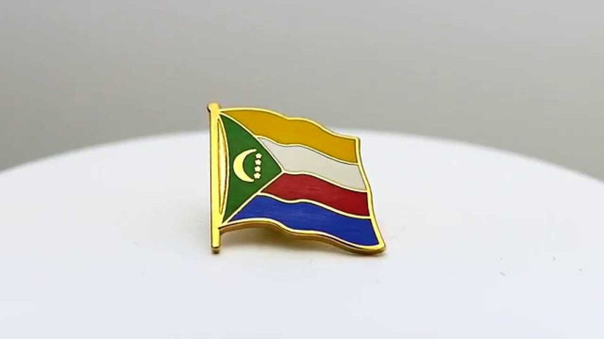 Comores - Pin's drapeau 2 x 2 cm