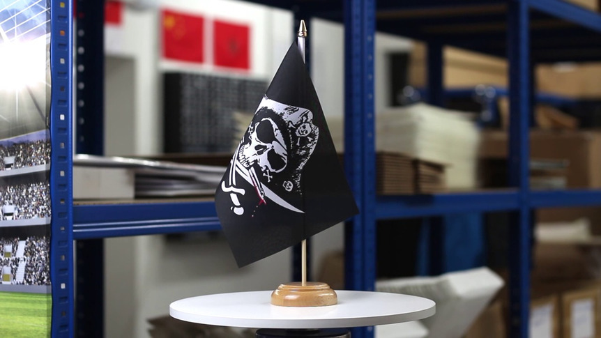 Pirate with bloody sabre - Table Flag 6x9", wooden