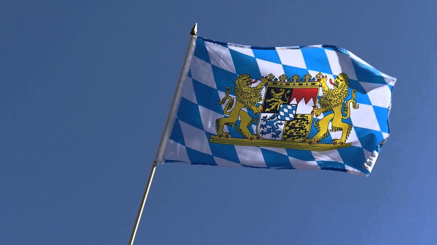 Bayern Löwe - Stockflagge 30 x 45 cm