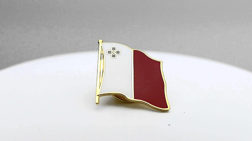Malta - Flaggen Pin 2 x 2 cm