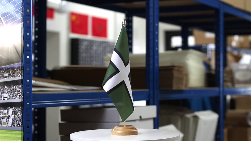 Devon - Table Flag 6x9", wooden