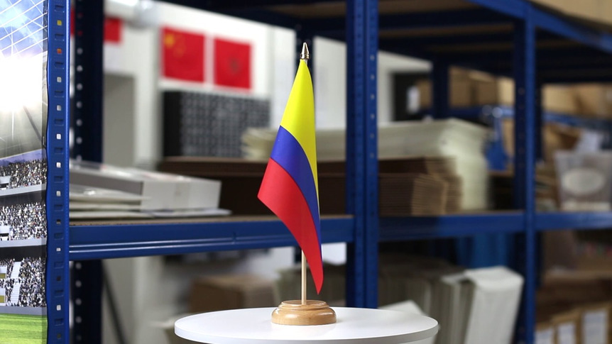 Colombia - Table Flag 6x9", wooden