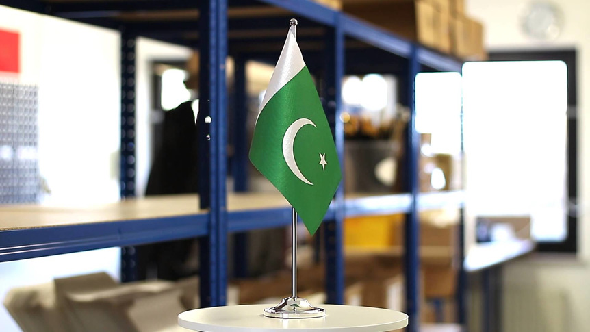 Pakistan - Drapeau de table 15 x 22 cm, prestige