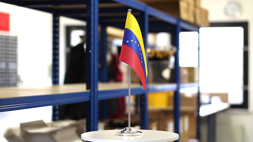 Venezuela 8 Sterne - Satin Tischflagge 15 x 22 cm