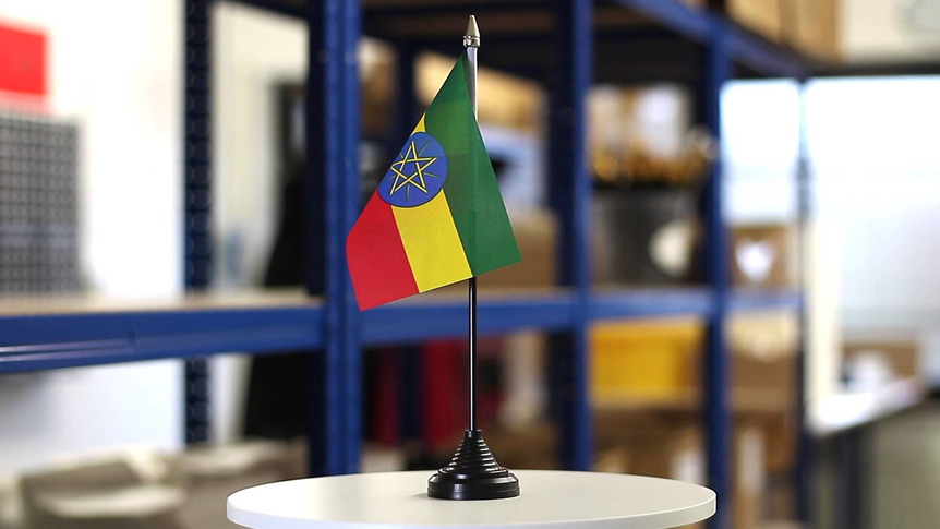 Äthiopien mit Stern - Tischflagge 10 x 15 cm
