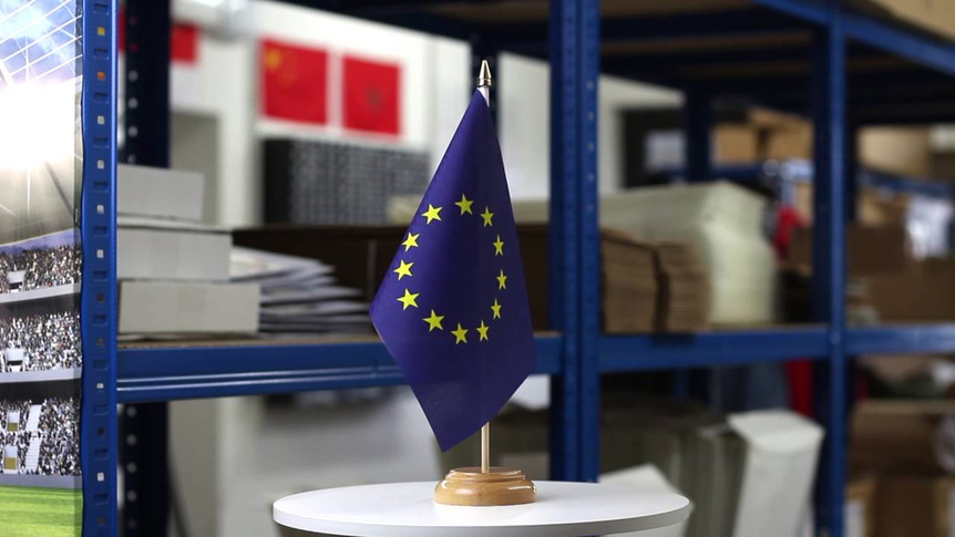 Union européenne UE - Drapeau de table 15 x 22 cm, bois
