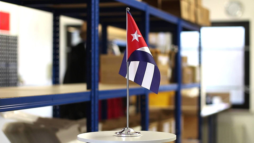 Cuba - Satin Table Flag 6x9"