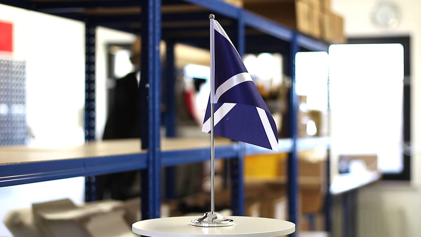 Schottland navy - Satin Tischflagge 15 x 22 cm