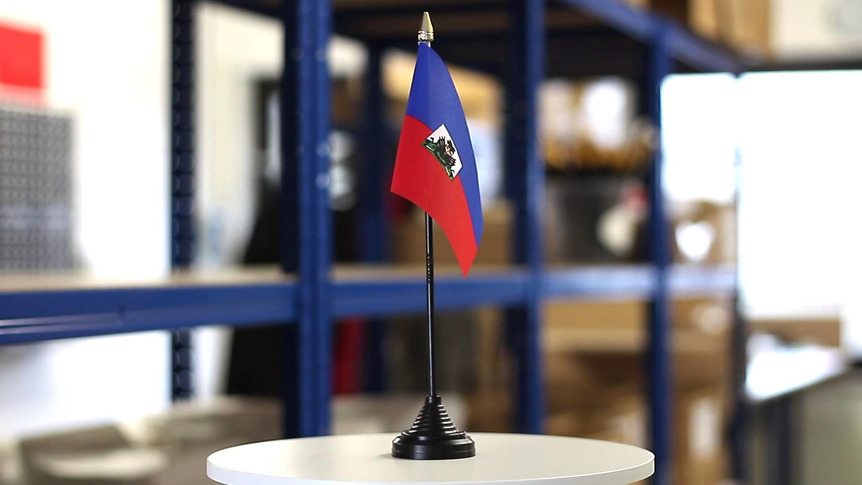Haiti - Mini drapeau de table 10 x 15 cm